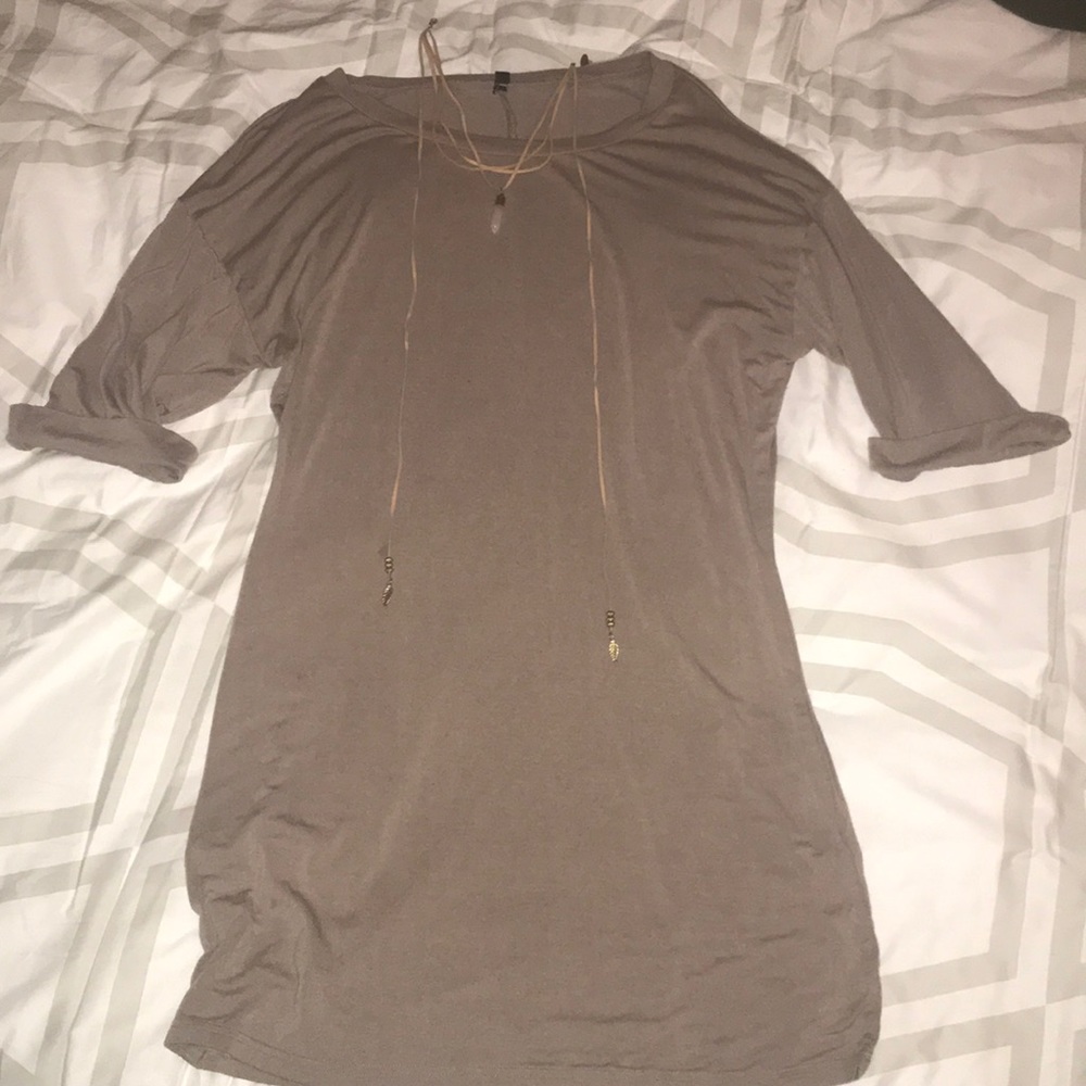 Dress - Picture 1 of 1